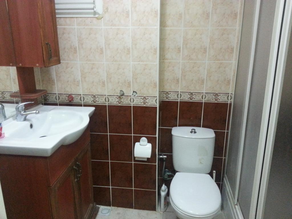 Laguna Otel Pansiyon Izmir Exteriör bild